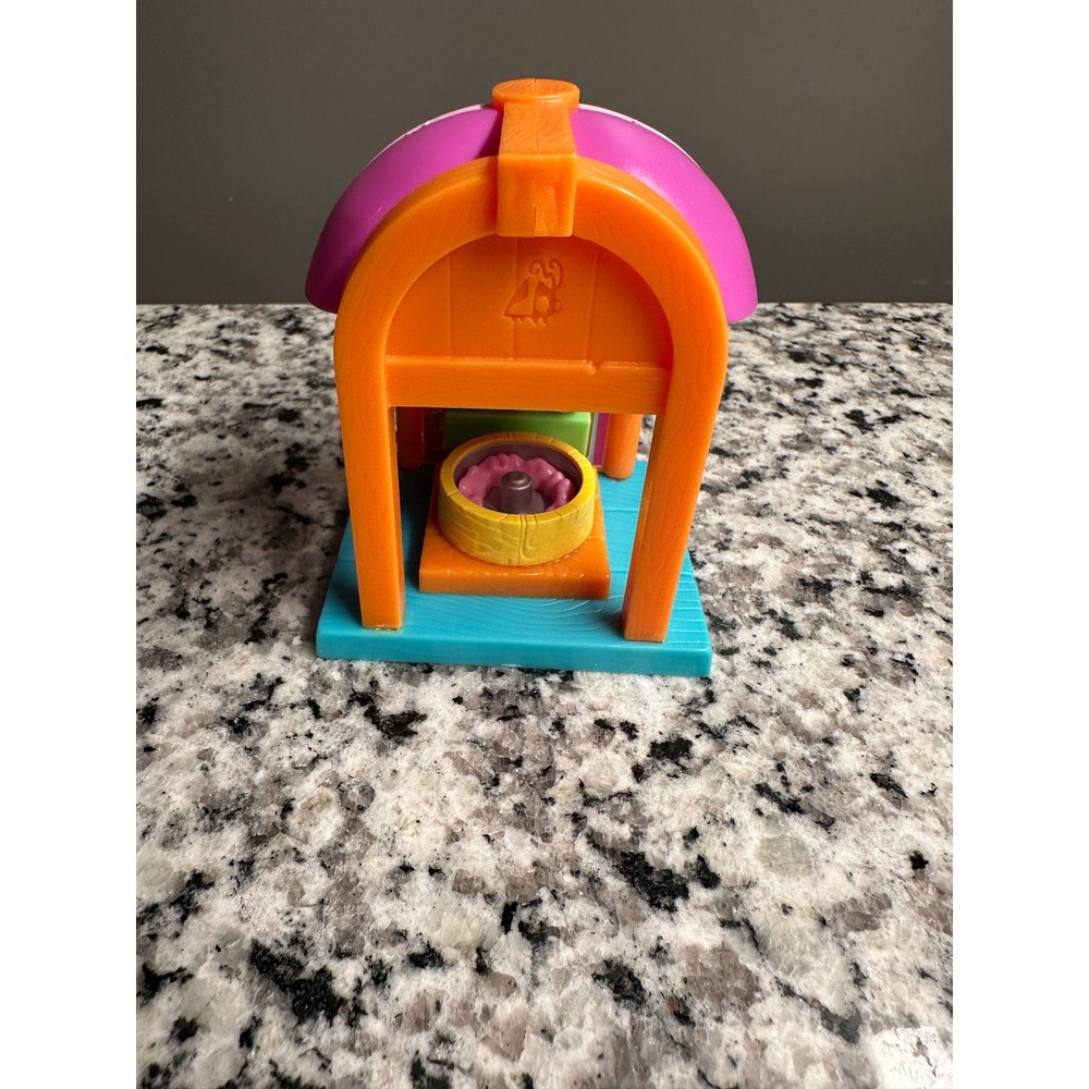 Animal Jam‎ Cotton Candy Hut